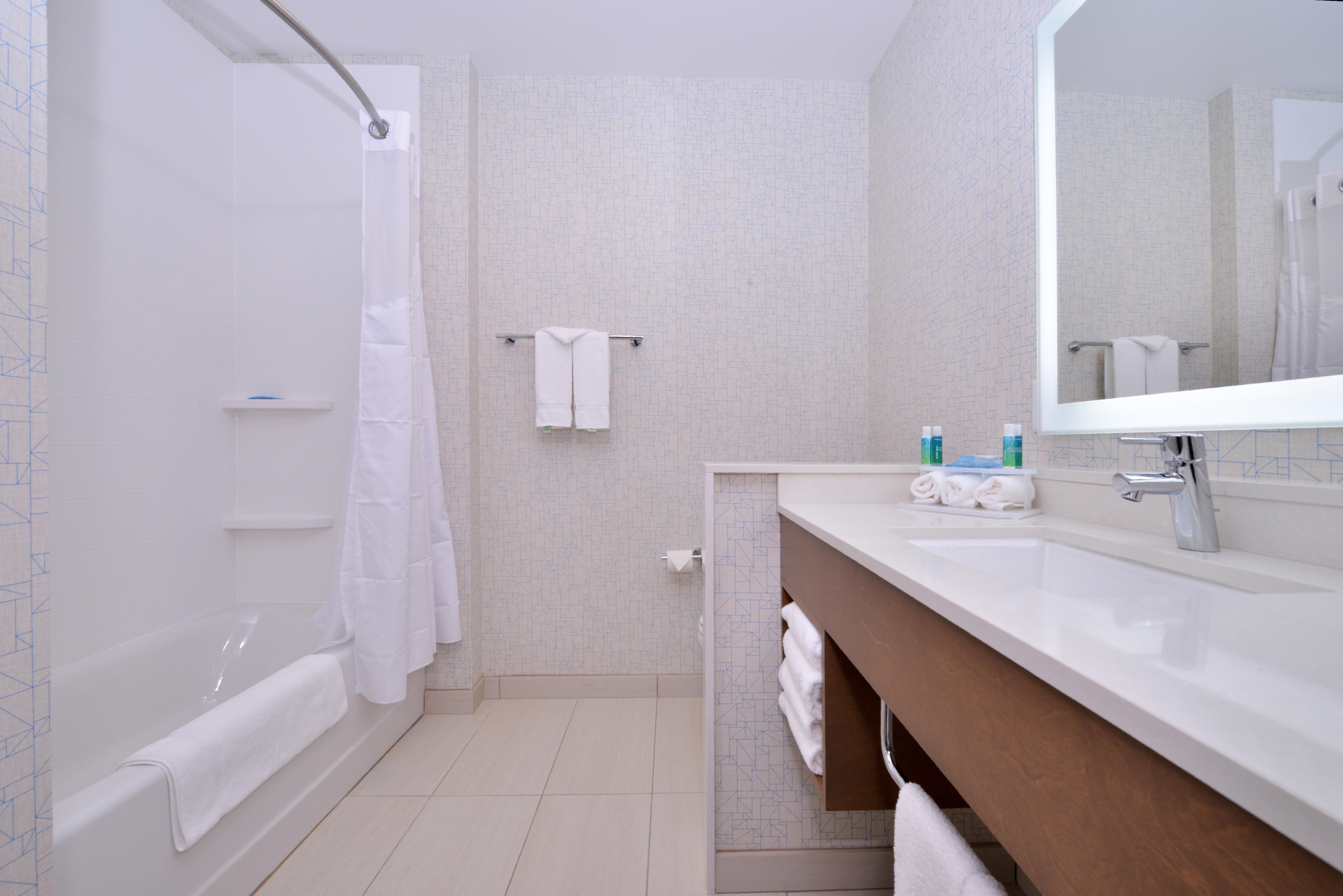 Holiday Inn Express & Suites Madison By Ihg Екстер'єр фото